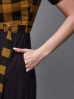 OnlyTrend Black & Mustard Puff Sleeves Checked Basic Jumpsuit