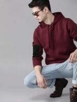 OnlyTrend Men Burgundy Solid Hooded Sweatshirt