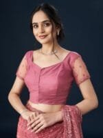 OnlyTrend Floral Embroidered Saree