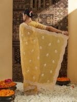 OnlyTrend Floral Phulkari Silk Blend Saree