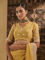 OnlyTrend Floral Phulkari Silk Blend Saree